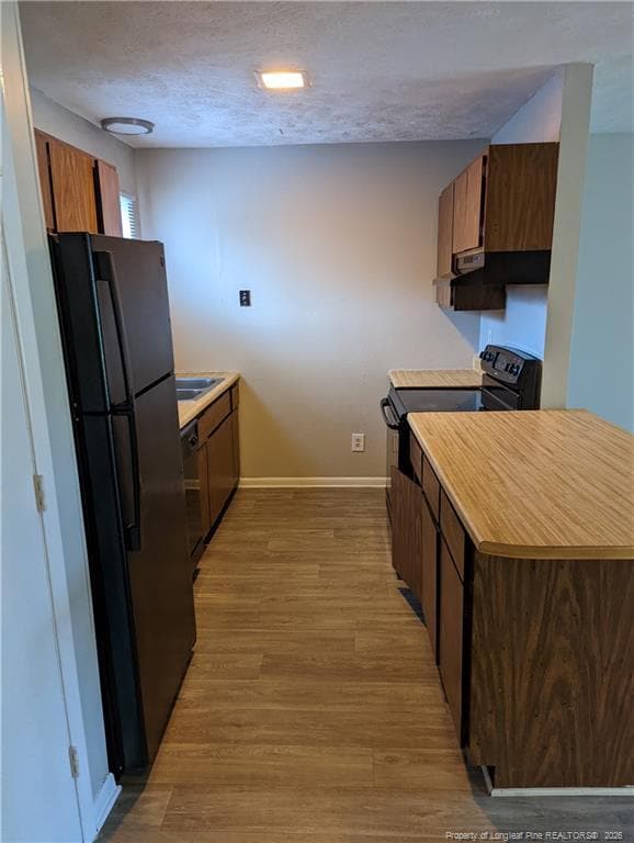 Foto del edificio - 941 Applewood Ln