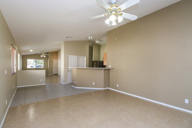 Building Photo - 2720 S Compton