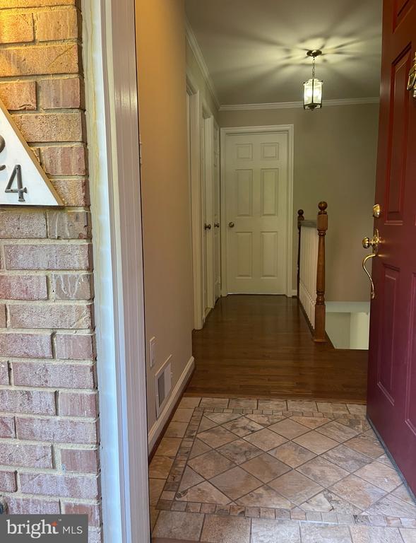 Foto del edificio - 8024 QUARRY RIDGE Way