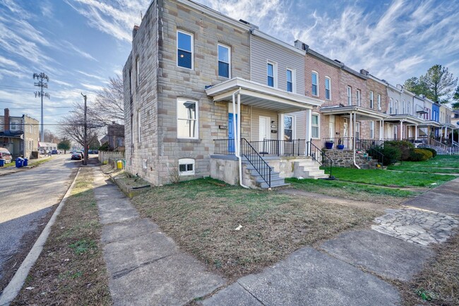 Foto del edificio - 5123 Benton Heights Ave