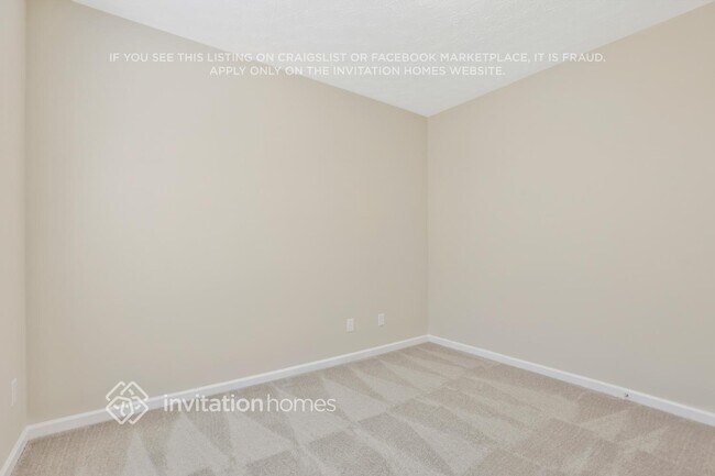 Foto del edificio - 110 Parkway Dr