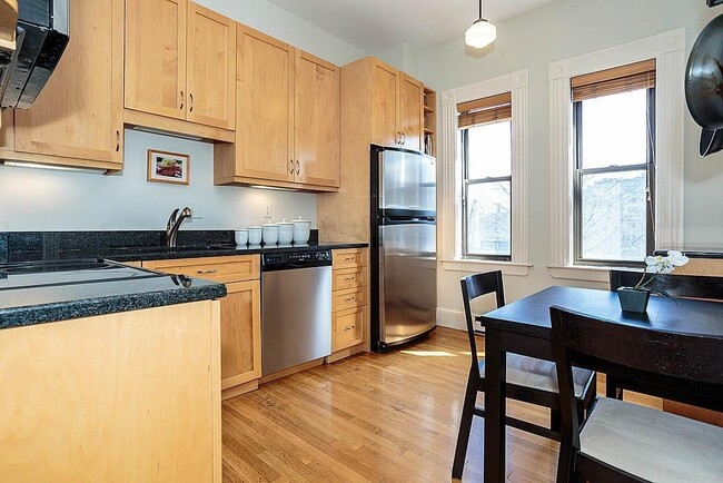 Building Photo - 258 Shawmut Ave