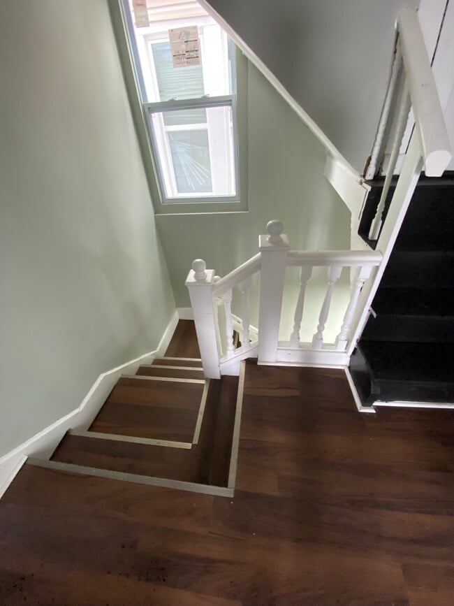 Building Photo - 3344 Spokane Ave