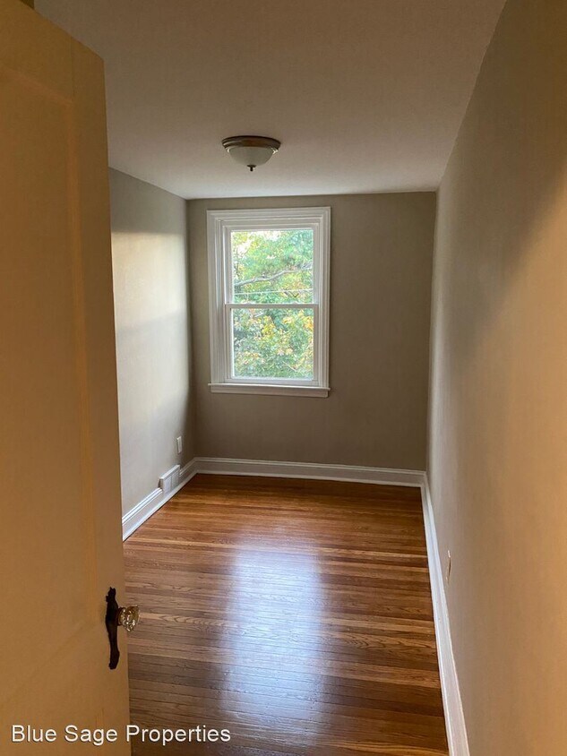 Primary Photo - 3 br, 1 bath House - 528 Chester Ave