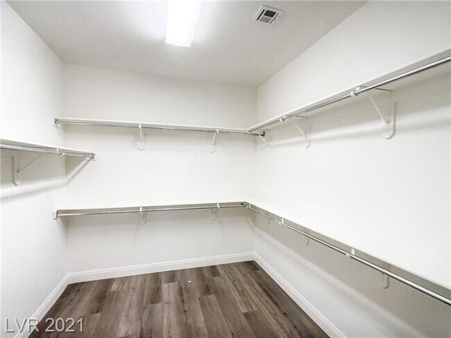 Foto del edificio - Coming Soon 8/1/25 - Beautiful Summerlin P...