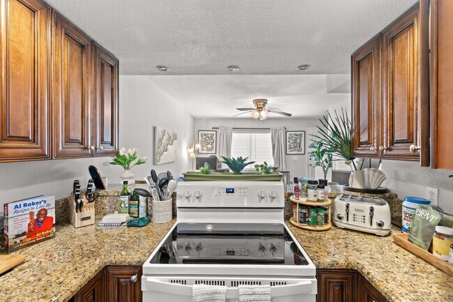 Foto del edificio - Azeele - 3206 West Azeele Street #107 - #107