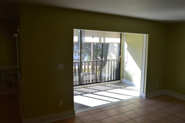 Building Photo - 115 Indian River Dr