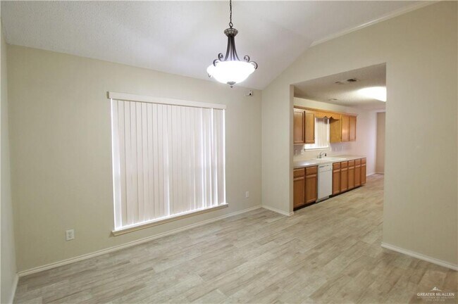 Foto del edificio - 7514 N 16th Ln