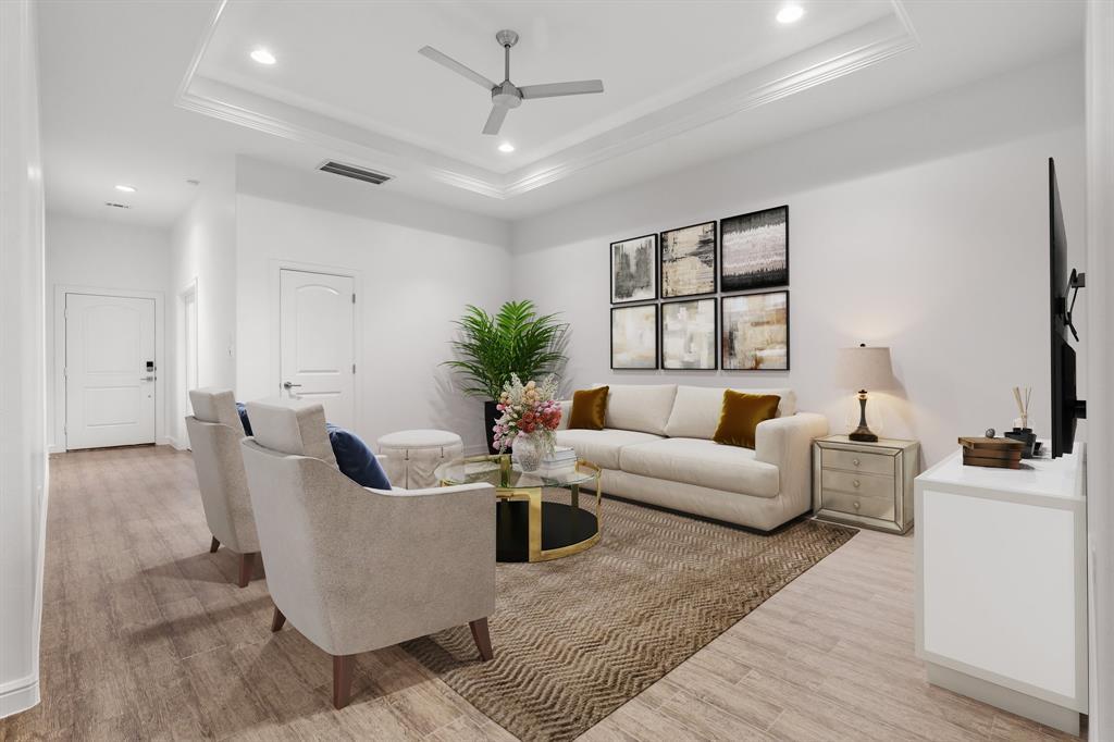 Foto principal - 11226 Glenforest Dr