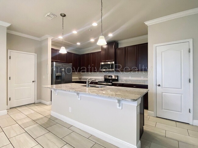 Building Photo - 7640 Aloma Pines Ct