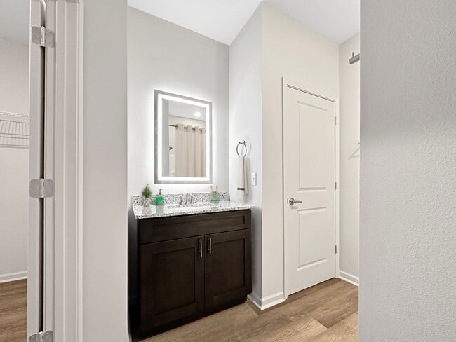 Interior Photo - Platform Warner Robins