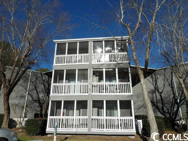 Foto del edificio - 10166 Beach Dr SW