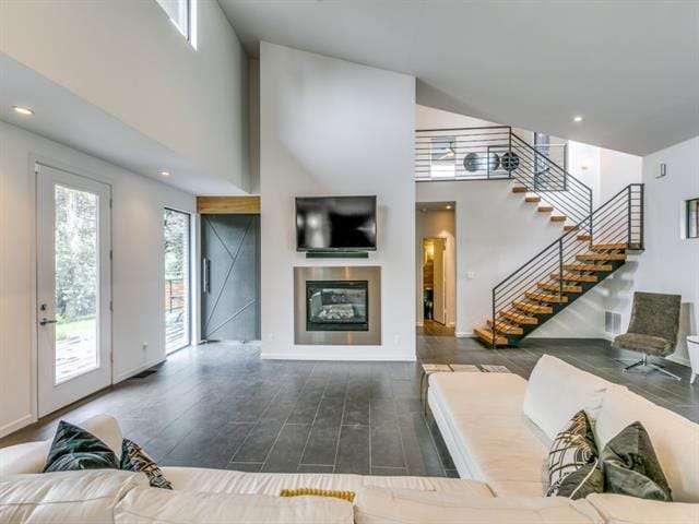 Building Photo - 919 Knott Pl