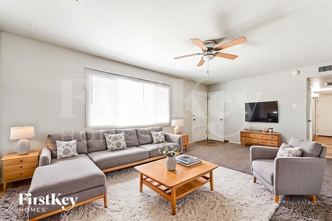 Foto del edificio - 15250 N 32nd Dr