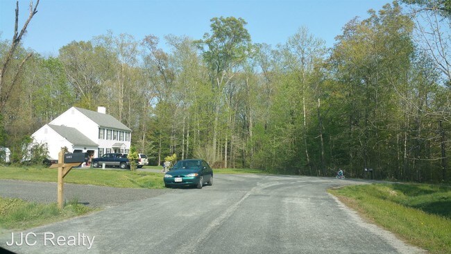 Foto del edificio - 3 br, 2.5 bath House - 6813 Holly Springs