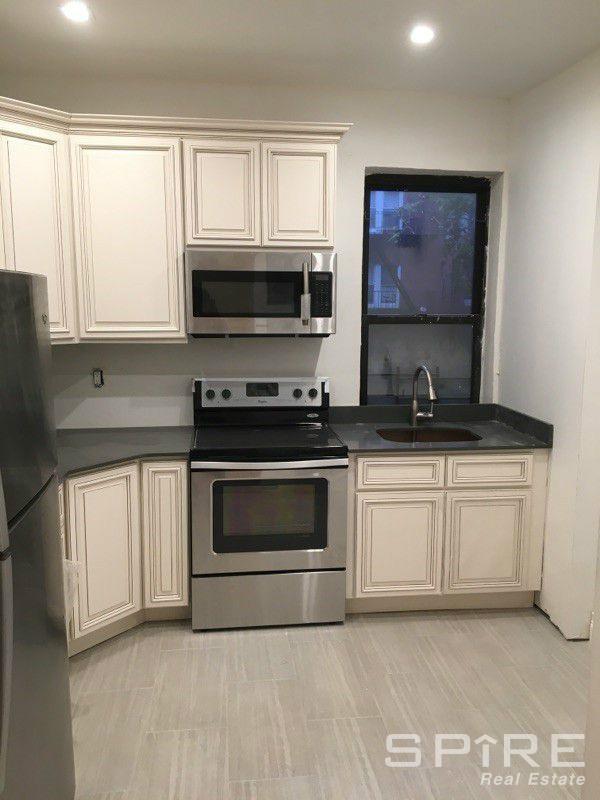 Primary Photo - 2 bedroom in SUNNYSIDE NY 11104