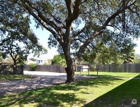 Apartments Under 1 000 In Seabrook Tx Apartments Com