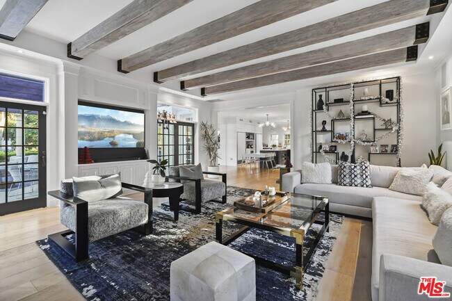 Foto del edificio - 23255 Mariposa De Oro St