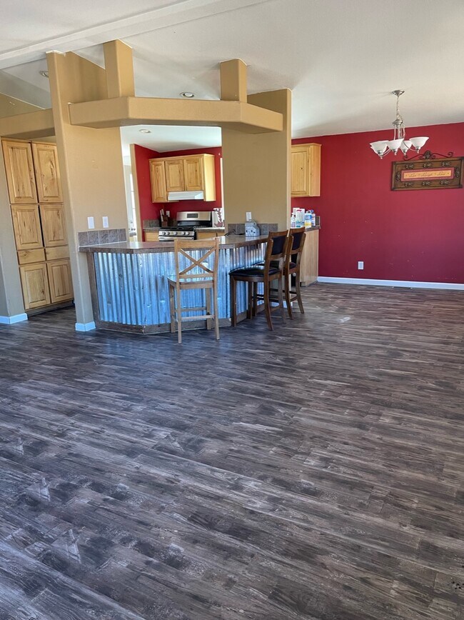 Foto del edificio - 11553 La Barge Creek Rd