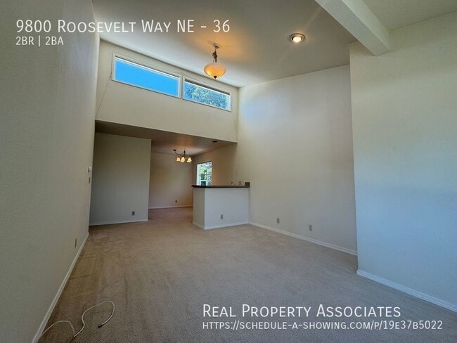 Building Photo - 9800 Roosevelt Way NE