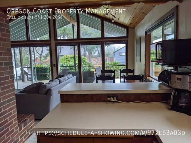 Foto del edificio - Cutler City 2 bedroom