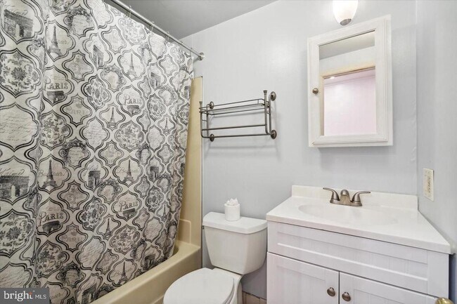 Foto del edificio - 1914 Fairmount Ave