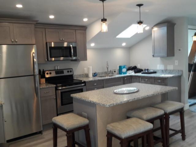 Building Photo - 2 bedroom in Plymouth MA 02360