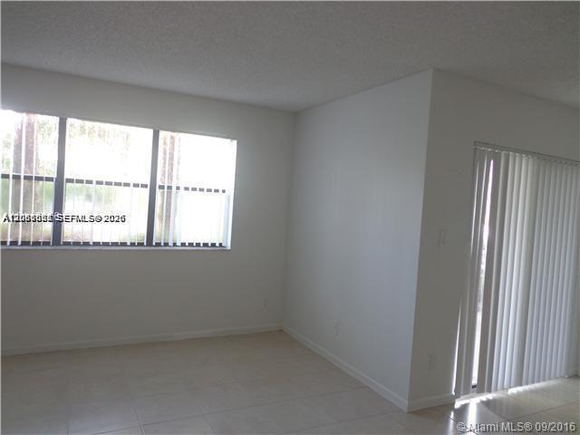 Foto del edificio - 540 S Park Rd