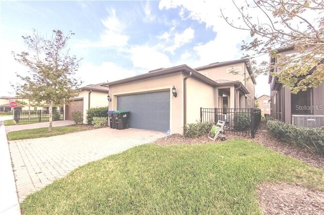 Building Photo - 7112 Enchanted Lake Dr