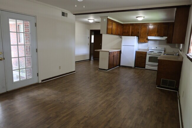 Foto del edificio - 101 Catherine Ave