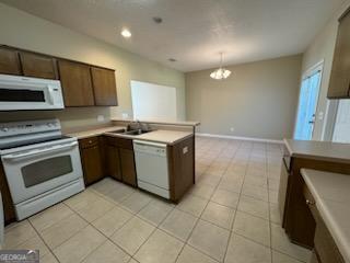 Building Photo - 205 Royal Palms Ave