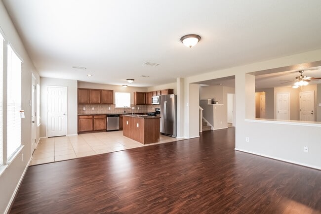 Building Photo - 20726 Desert Shadows Ln