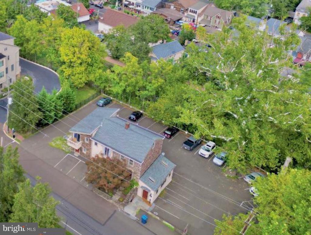 Primary Photo - 60 New St