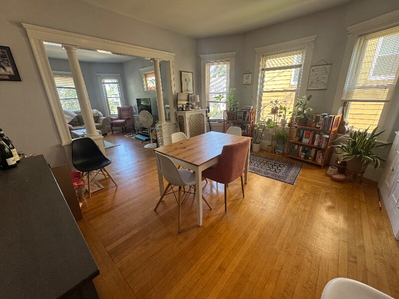 Photo - 127 Walnut St (Somerville, MA)