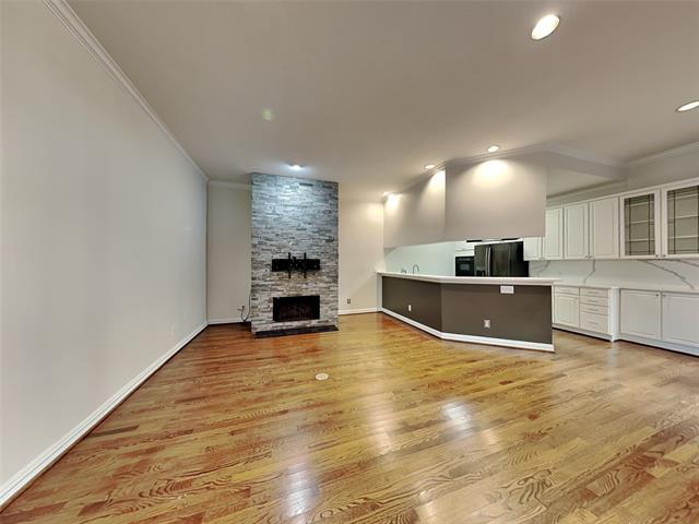 Building Photo - 2 Stonebriar Ct