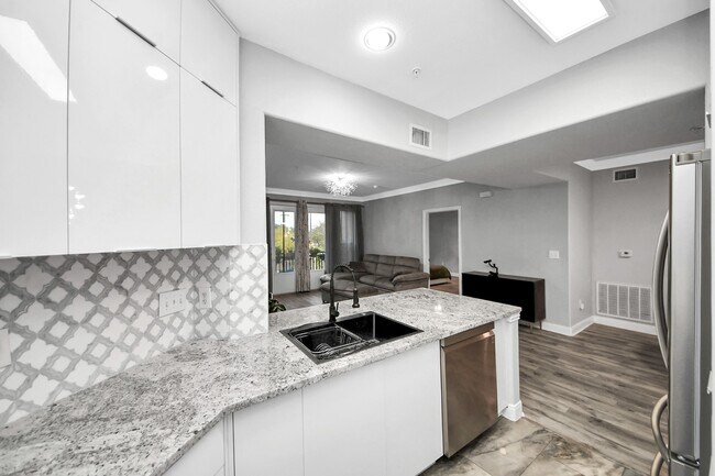 Building Photo - 2299 Lone Star Dr