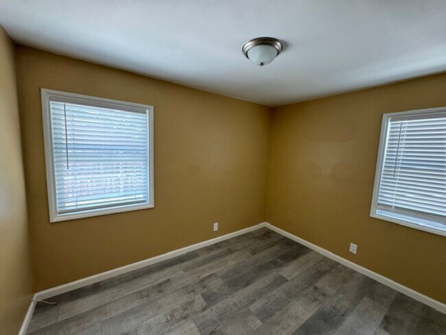 Building Photo - Single Story Cozy Home in San Jacinto