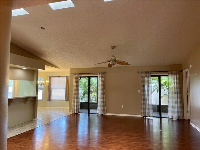 Foto del edificio - 2564 Islander Ct