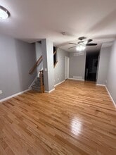 Building Photo - 933 Broad St