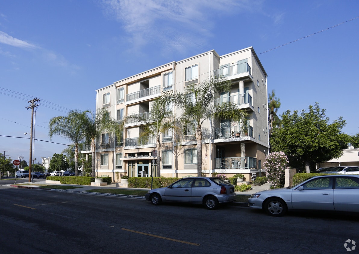 Building - Otto Gruber House