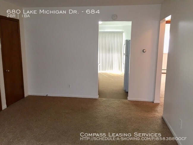 Building Photo - 680 Lake Michigan Dr