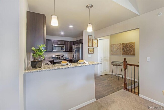 Foto del edificio - 17666 Maisons Dr