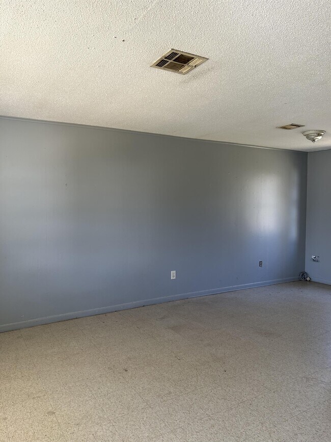 Foto del edificio - 110 Kenny Ln