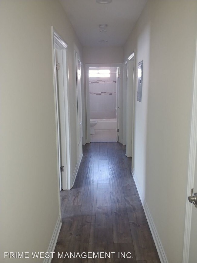 Foto del edificio - 12500 Wilmington Ave