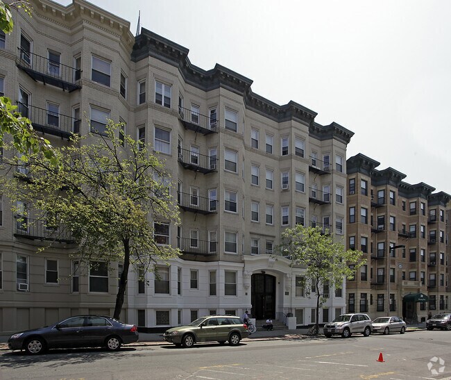 Foto del edificio - 45 Hemenway St