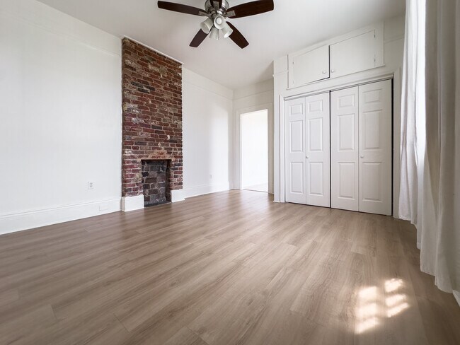 dormitorio 1 - 1730 Allen St