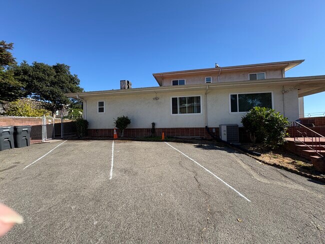 Foto del edificio - 721 Hillside Ave