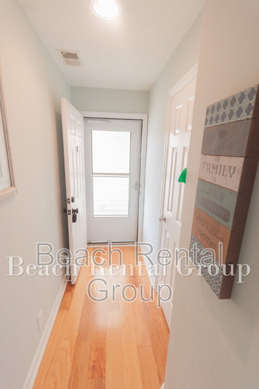 Foto del edificio - 697 Tupelo Ln