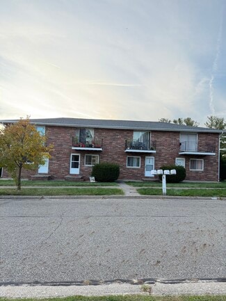 Building Photo - 1234 Cliffside St