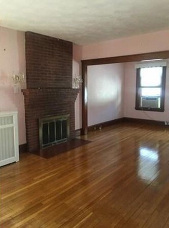 Building Photo - 437 Washington St